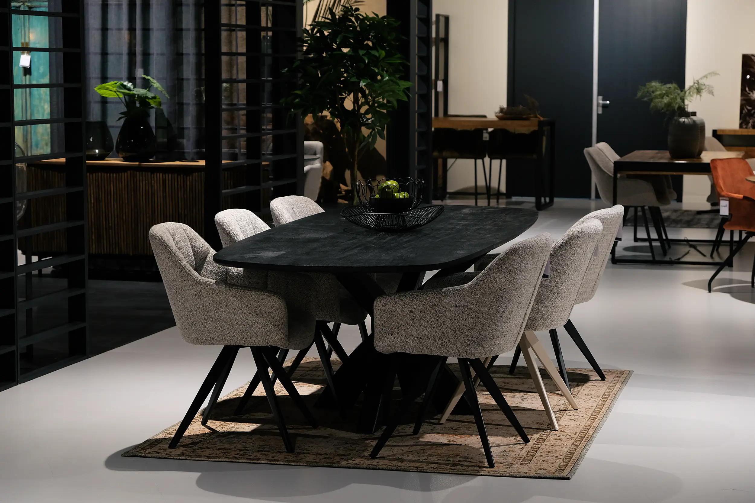 TEAK2 s'agrandit avec 2FURN! En plus de notre collection en teck, découvrez désormais des meubles élégants et tendance pour tous les budgets. Découvrez les dernières tendances en matière d'ameublement!