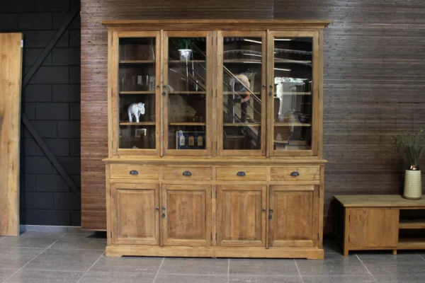 Landelijke teakhouten buffetkast in massief oud teakhout. Houten kasten en buffetkasten uit Indonesië, kwaliteit - TEAK2.