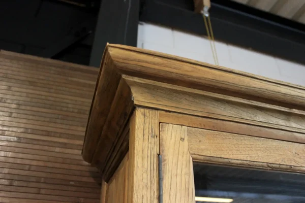 Landelijke teakhouten buffetkast in massief oud teakhout. Houten kasten en buffetkasten uit Indonesië, kwaliteit - TEAK2.