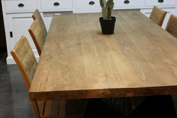 Esstisch im Teak-Design mit Metallbeinen, verschiedene Modelle: M-Beine, U-Beine, X-Beine und mehr! Design-Esszimmer- oder Küchentisch – TEAK2.