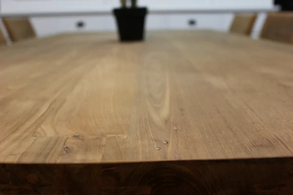 Esstisch im Teak-Design mit Metallbeinen, verschiedene Modelle: M-Beine, U-Beine, X-Beine und mehr! Design-Esszimmer- oder Küchentisch – TEAK2.