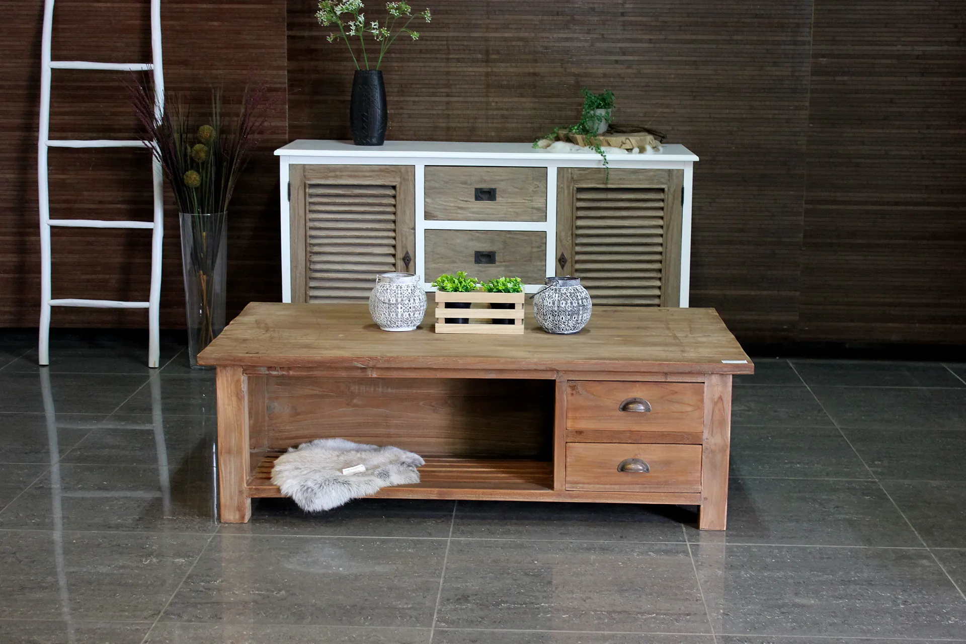 Teak Kotak S120-160(I)L Old | rectangular rustic coffee table Rectangular rustic coffee table in old teak. Teak coffee tables from Indonesia, beautiful quality. Teak furniture - TEAK2.