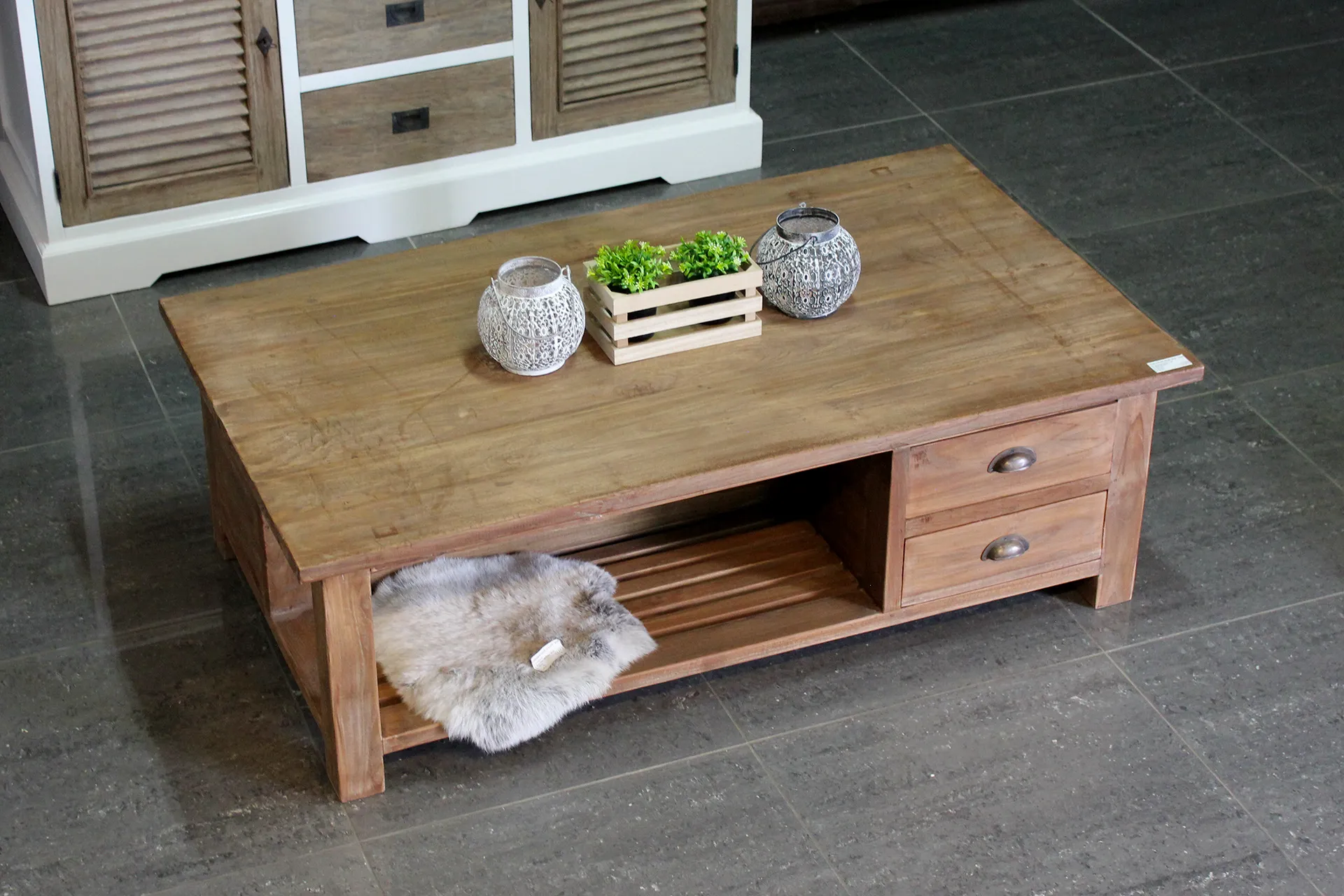 Teak Kotak S120-160(I)L Old | rectangular rustic coffee table Rectangular rustic coffee table in old teak. Teak coffee tables from Indonesia, beautiful quality. Teak furniture - TEAK2.