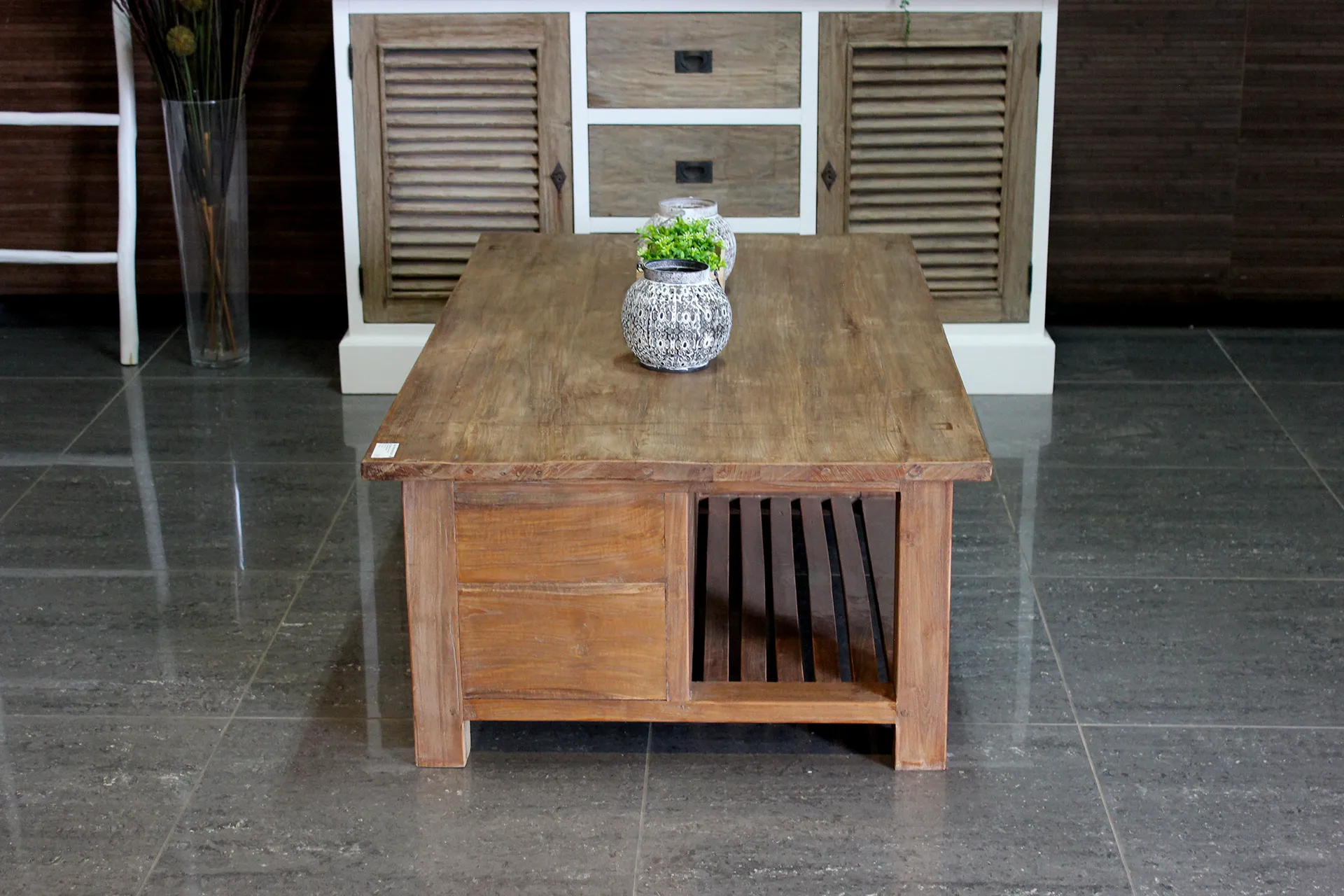 Teak Kotak S120-160(I)L Old | rectangular rustic coffee table Rectangular rustic coffee table in old teak. Teak coffee tables from Indonesia, beautiful quality. Teak furniture - TEAK2.