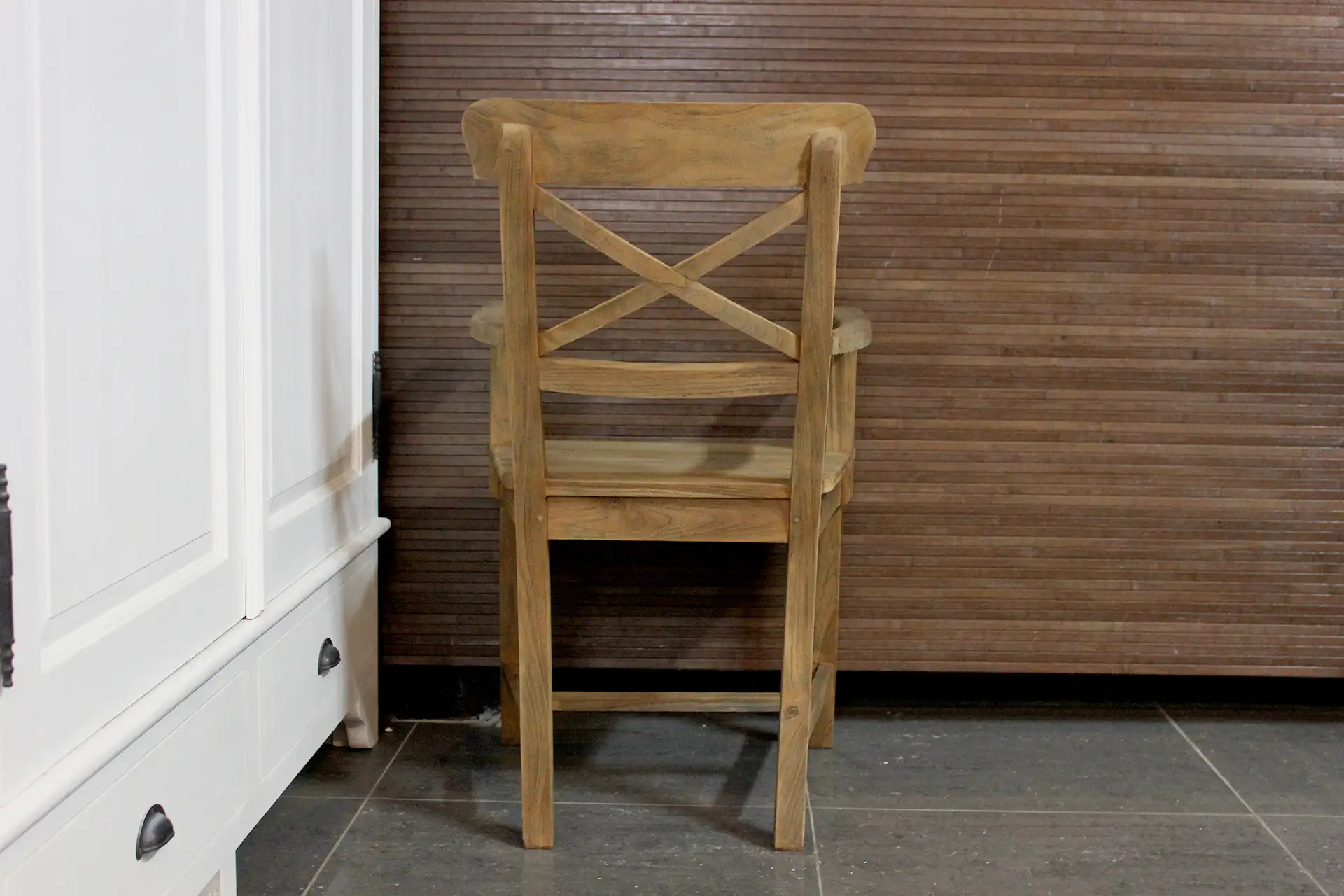 Teak Kursi Palang L-Old ARM | rustic dining chair with arm Teak rustic dining chair with armrests in beautiful old teak. Comfortable and solid construction - TEAK2.