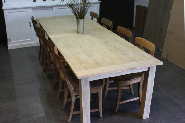 Rustic light wooden dining table in old teak, light table. Beautiful to combine with oak furniture - furniture store TEAK2.