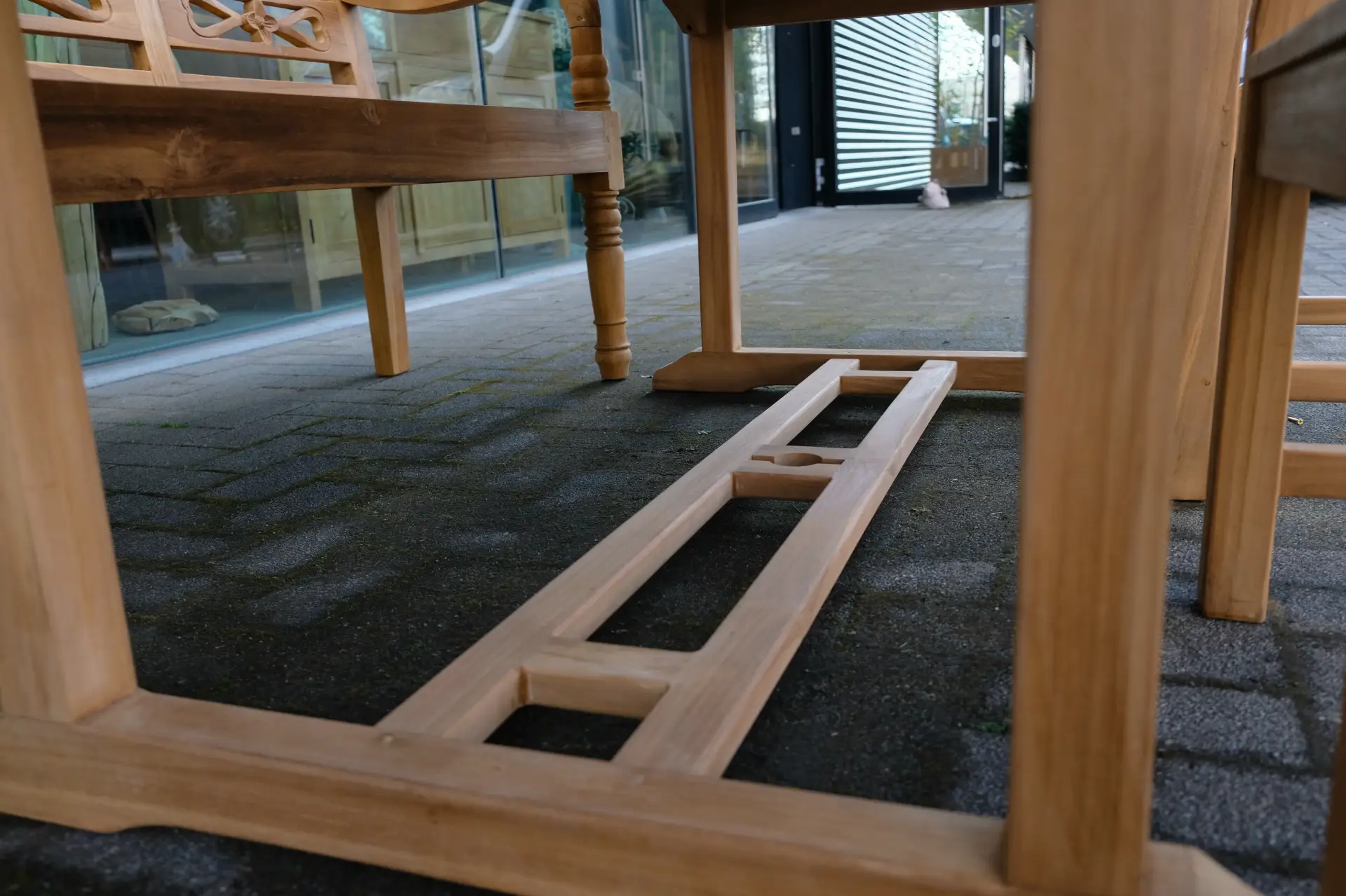 Teak Perluas O180U240 | table de jardin extensible en teck Table de jardin moderne extensible en teck, fines lattes de teck. Disponible en modèle droit et rond - TEAK2.