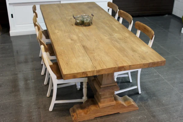 Kloostertafel teak met dik blad, landelijke tafel in oud teakhout met massieve poot en dik oud teakhouten blad - TEAK2.