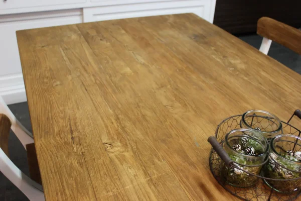 Kloostertafel teak met dik blad, landelijke tafel in oud teakhout met massieve poot en dik oud teakhouten blad - TEAK2.
