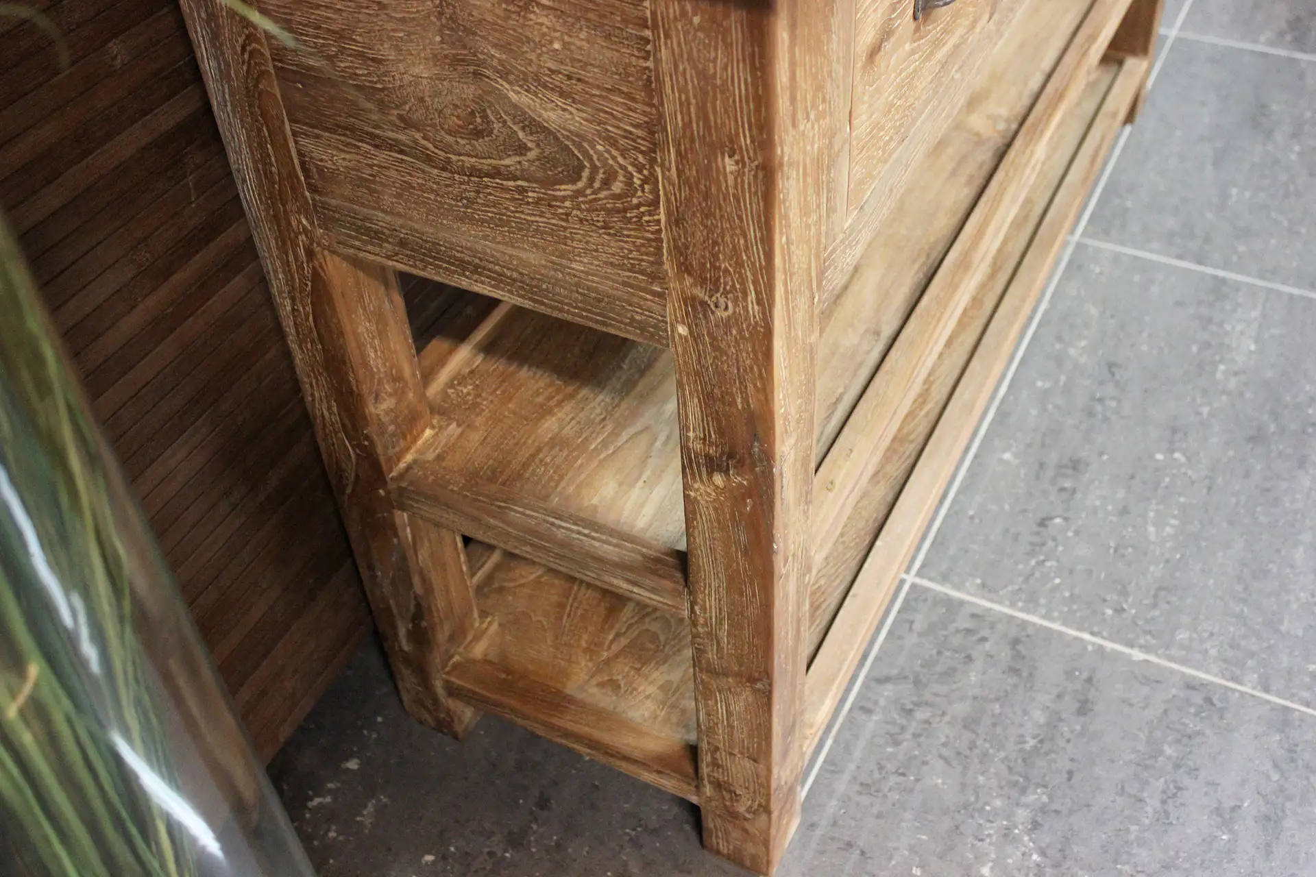 Teak Rusuk D100-220L Old | console en bois rustique vieux teck Console rustique en bois de teck ancien. Qualité et savoir-faire indonésien. Consoles ou tables murales en teck chez TEAK2.