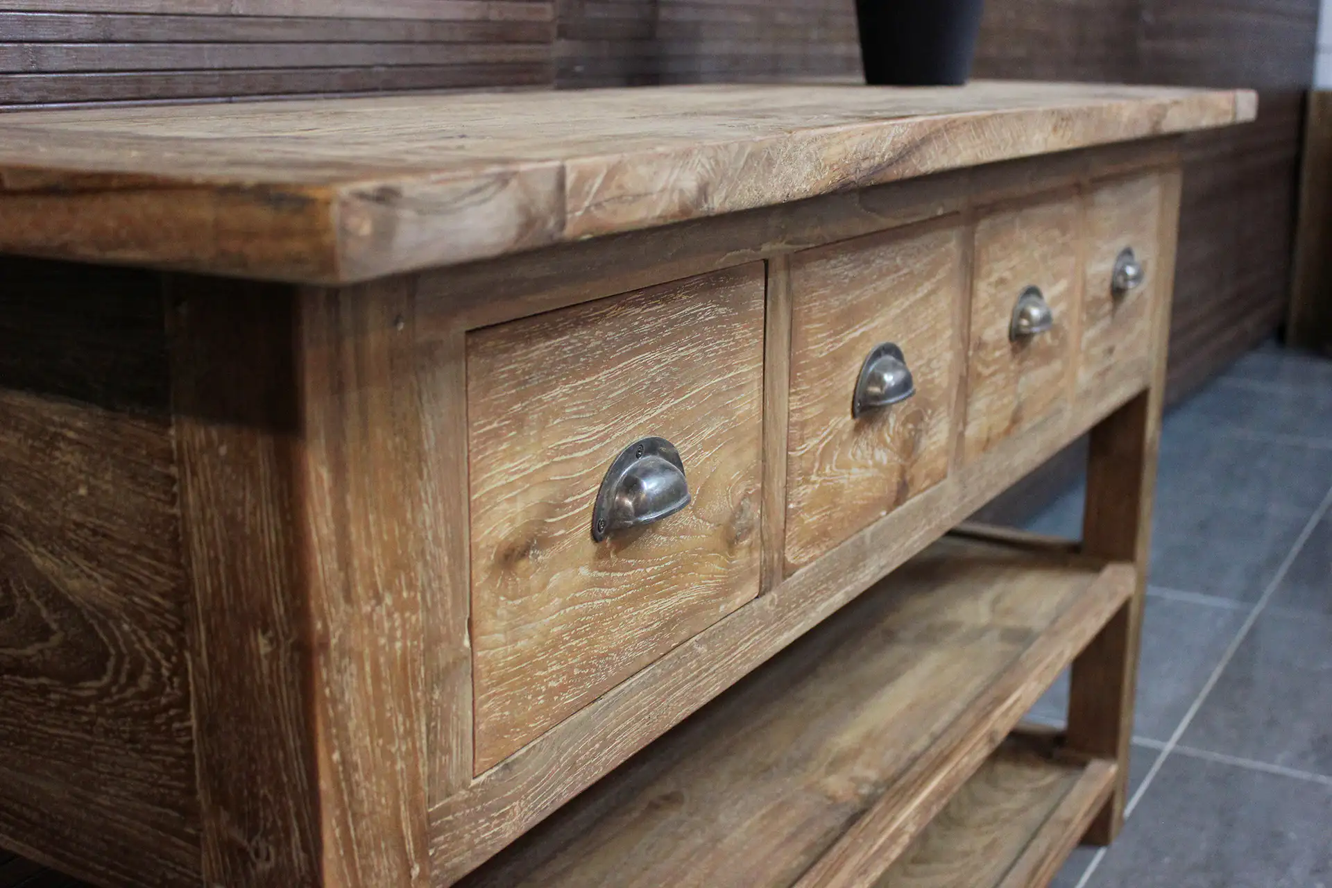 Teak Rusuk D100-220L Old | console en bois rustique vieux teck Console rustique en bois de teck ancien. Qualité et savoir-faire indonésien. Consoles ou tables murales en teck chez TEAK2.