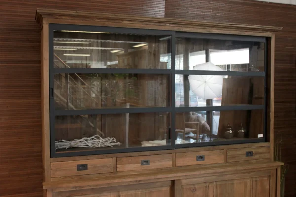 Industriële teak vitrinekast oud teakhout + ijzeren schuifdeuren. Modern landelijke uitstraling, aparte buffetkast - TEAK2.