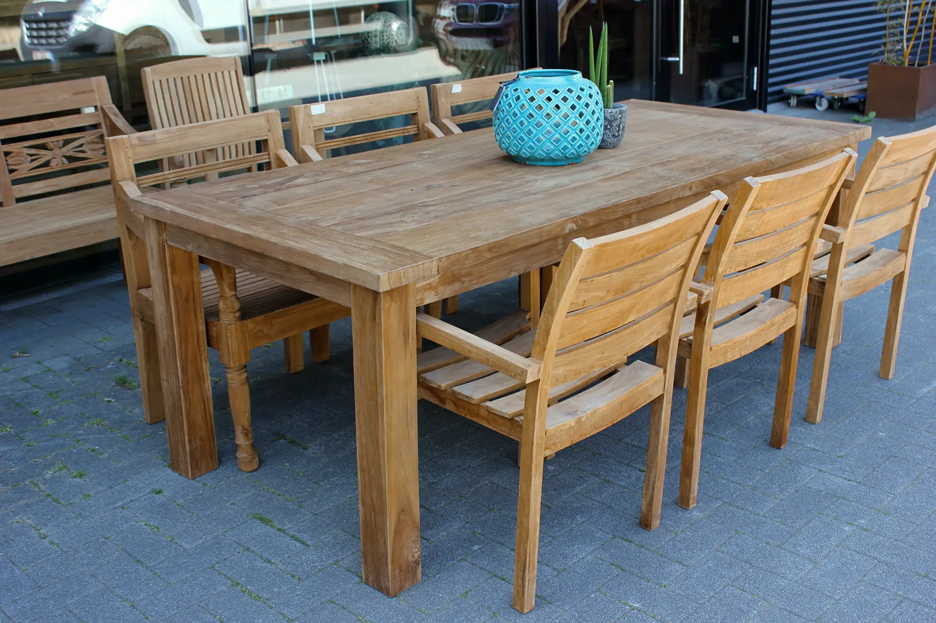 Teak Taman O180-300DK Old | dickes Teak Gartentisch aus altem Teak Dicker Gartentisch aus gebürstetem, altem Teakholz, Qualität aus Indonesien. Kleine und große Gartentische aus massivem Teakholz – TEAK2