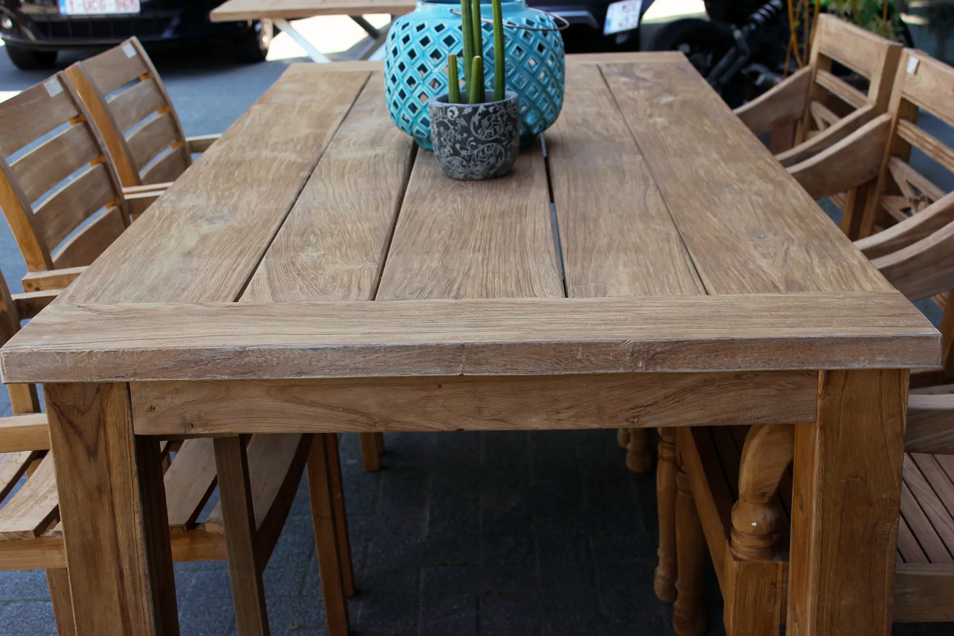 Teak Taman O180-300DK Old | dickes Teak Gartentisch aus altem Teak Dicker Gartentisch aus gebürstetem, altem Teakholz, Qualität aus Indonesien. Kleine und große Gartentische aus massivem Teakholz – TEAK2