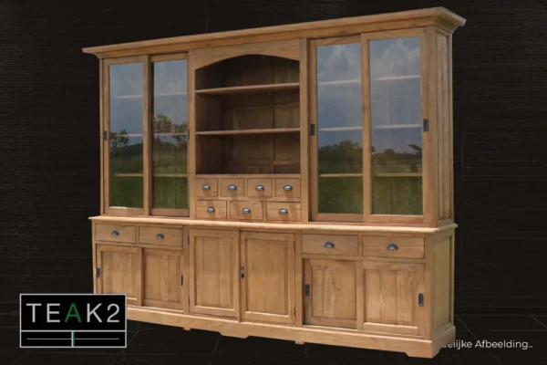 Großer Buffetschrank im rustikalen Stil aus massivem, gebürstetem, altem Teakholz. Großer Buffetschrank mit Schiebetüren.